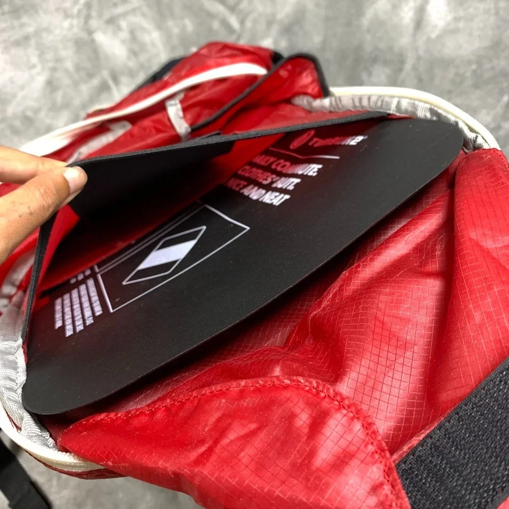 Timbuk2 Backpack Red Especial Raider Mission Cycling Lightweight Travel Commuter